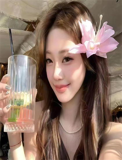 97红丸_无码无遮挡刺激喷水视频_英语老师的小兔子好大好软水